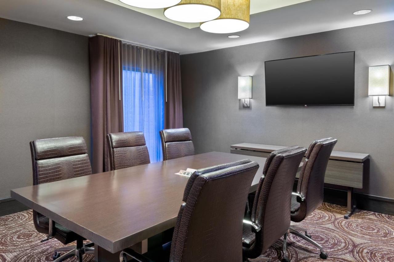 Residence Inn By Marriott Charlottesville Downtown Екстер'єр фото
