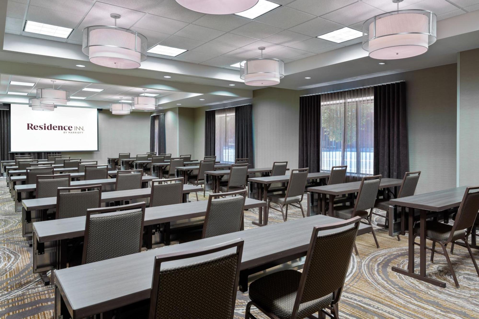 Residence Inn By Marriott Charlottesville Downtown Екстер'єр фото