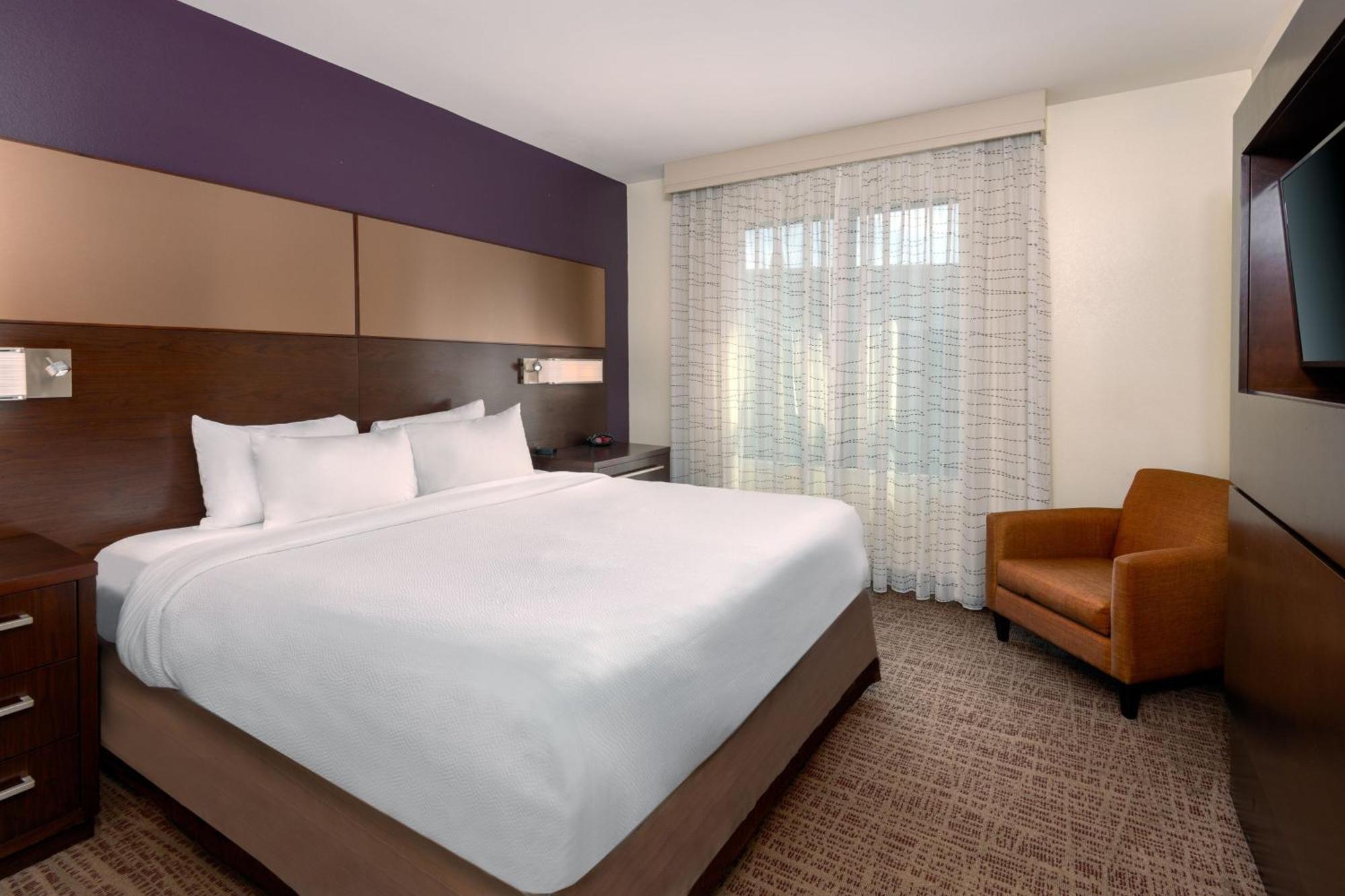 Residence Inn By Marriott Charlottesville Downtown Екстер'єр фото