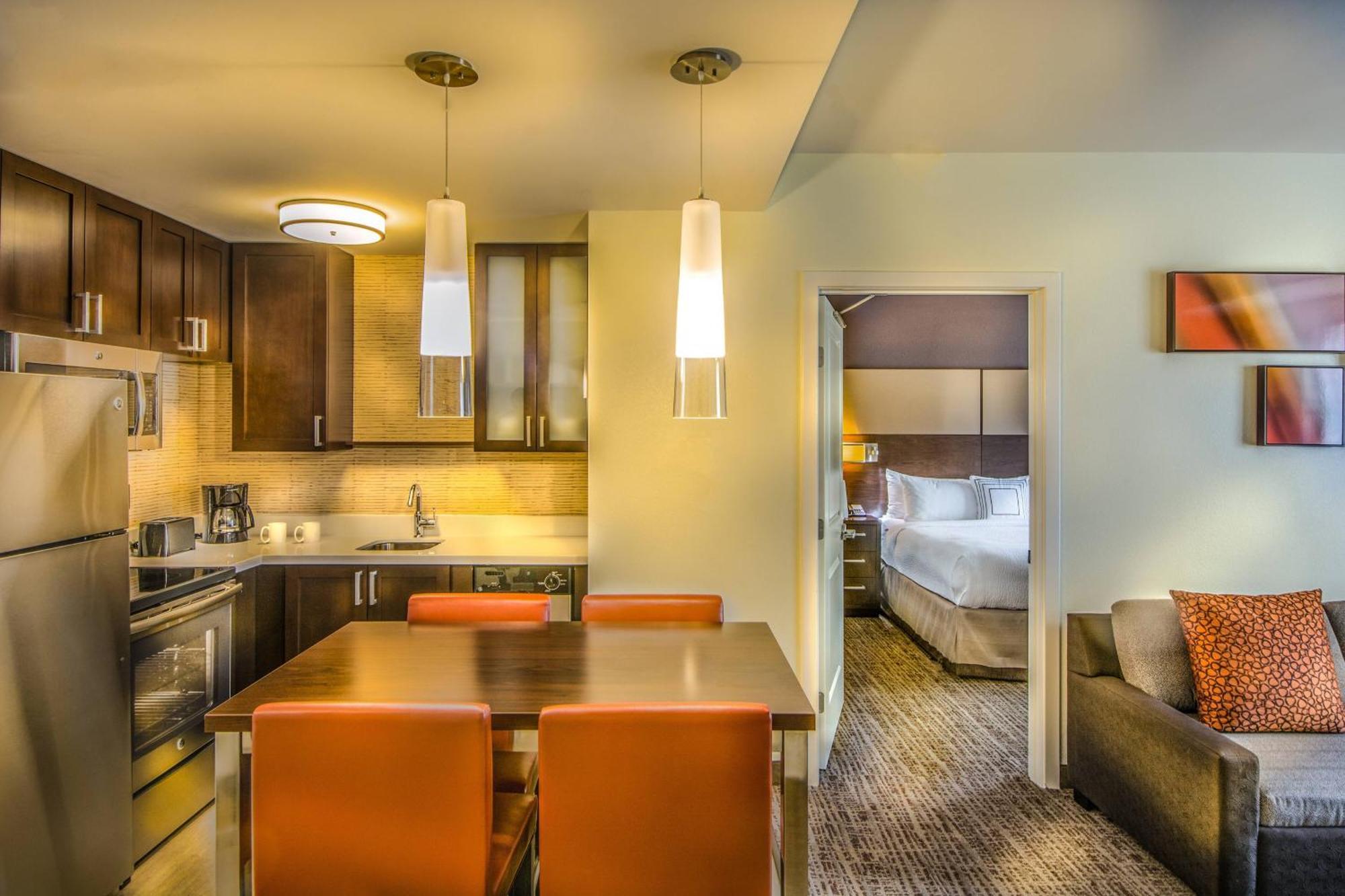 Residence Inn By Marriott Charlottesville Downtown Екстер'єр фото