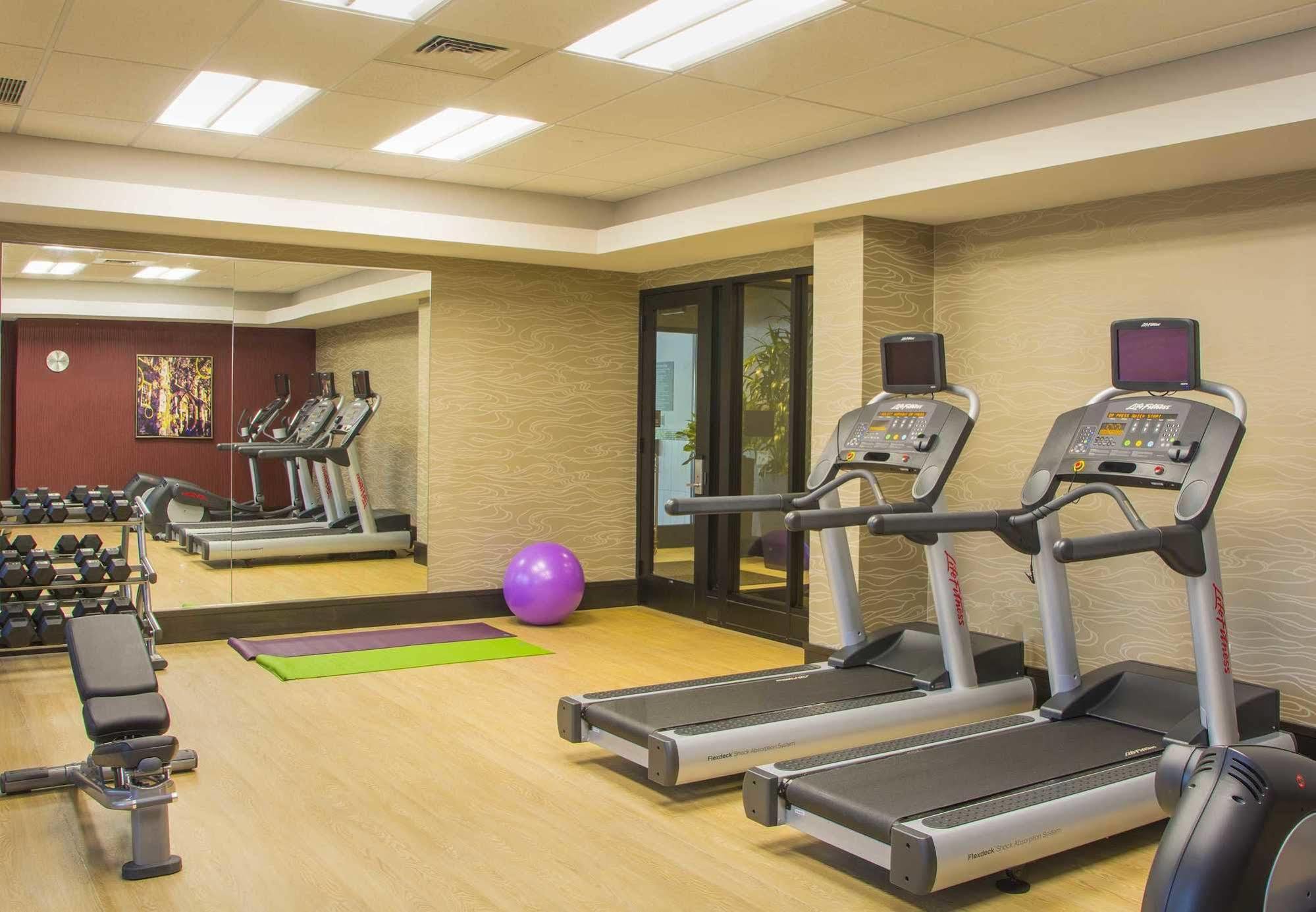 Residence Inn By Marriott Charlottesville Downtown Екстер'єр фото